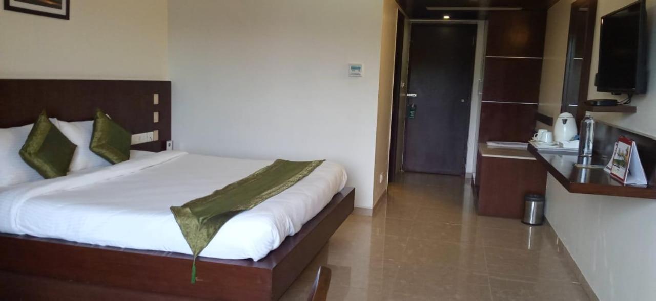 Hotel Rns One Subrahmanya Zewnętrze zdjęcie