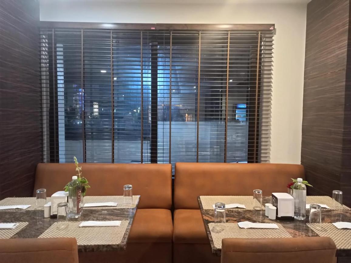 Hotel Rns One Subrahmanya Zewnętrze zdjęcie